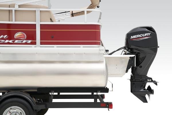 Slide: The Image of Manufacturer Provided Image: Sun Tracker Party Barge 18 DLX - 40